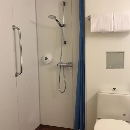 Overhalla Hotel 欧维哈拉